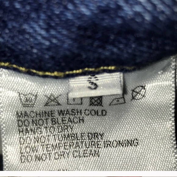 Brandy Melville size small shorts - Picture 4 of 6